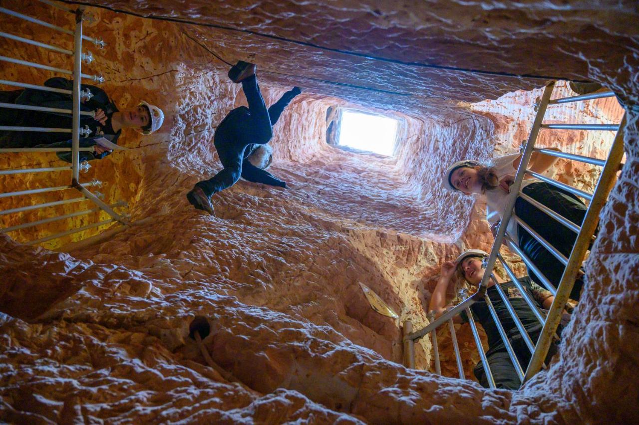 Ali's Underground Home Coober Pedy Buitenkant foto